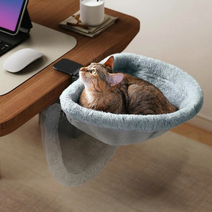 MeowAlliance™ DeskPerch Elevated WFH Cat Bed